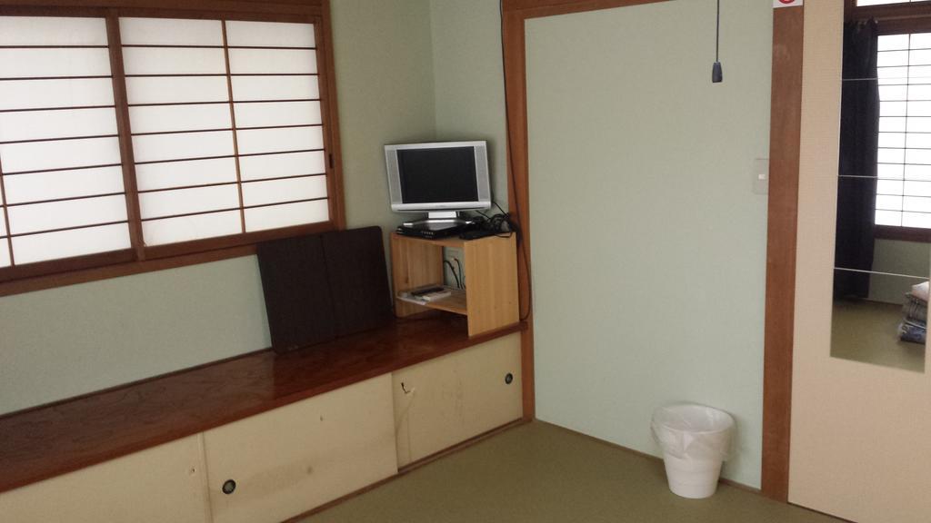 Aizuya Inn Tokyo Bagian luar foto