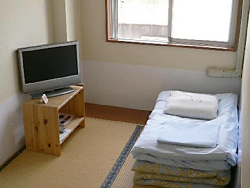 Aizuya Inn Tokyo Bagian luar foto